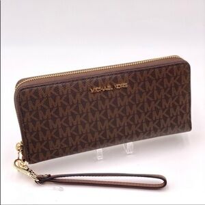 Michael Kors Large Continental Wallet Brown